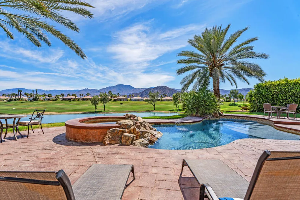 80565 Via Terracina La Quinta, CA 92253