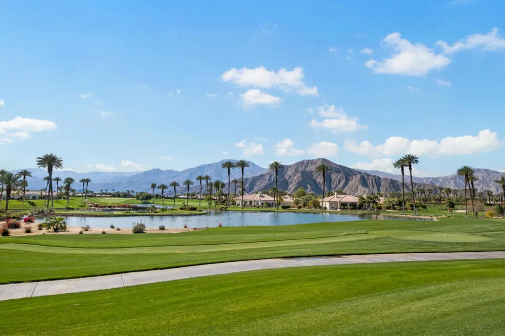 80565 Via Terracina La Quinta, CA 92253