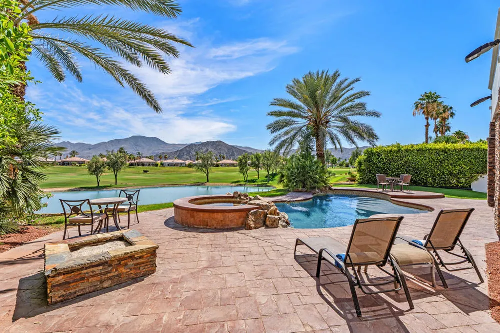 80565 Via Terracina La Quinta, CA 92253