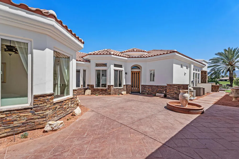 80565 Via Terracina La Quinta, CA 92253