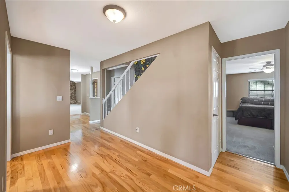 7523 W Avenue A Rosamond, CA 93560