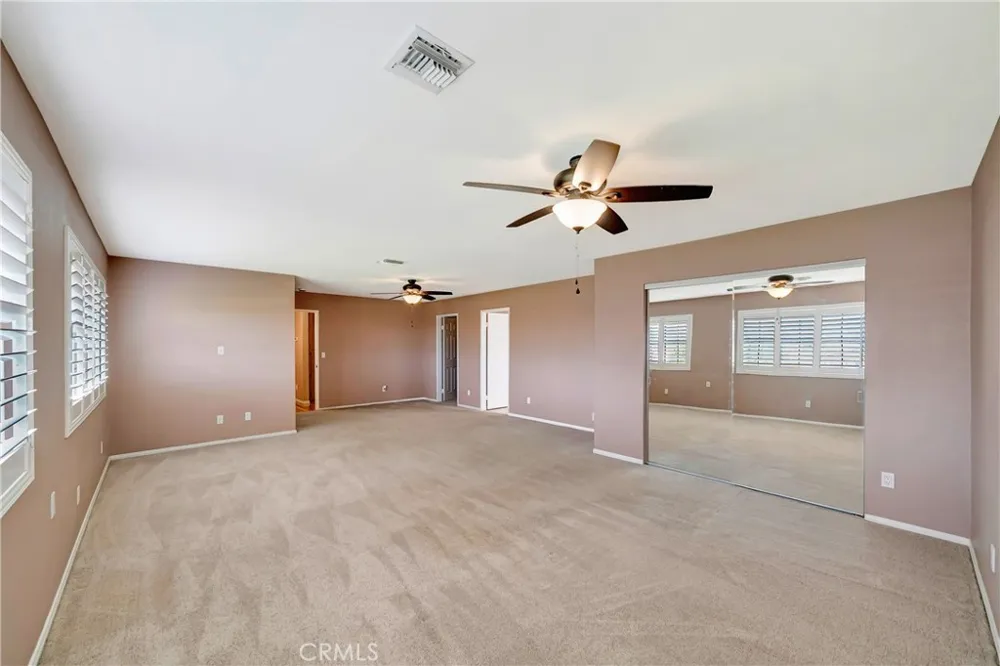 7523 W Avenue A Rosamond, CA 93560