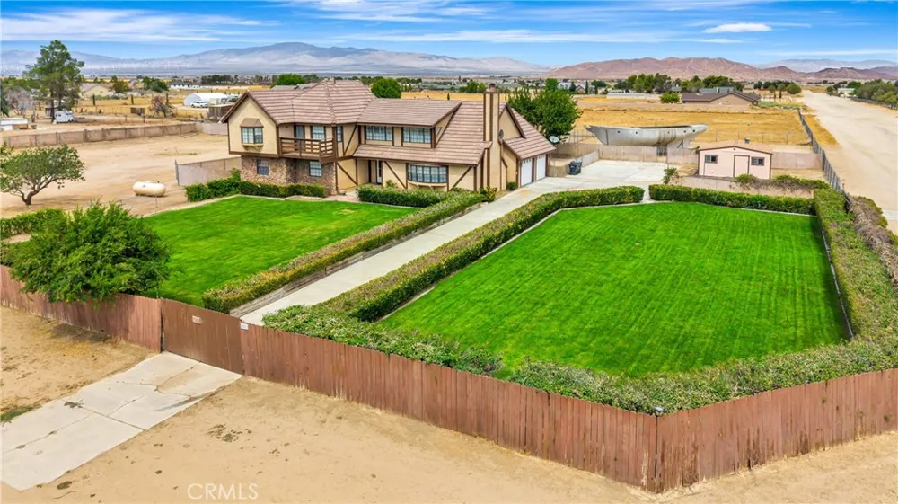 7523 W Avenue A Rosamond, CA 93560