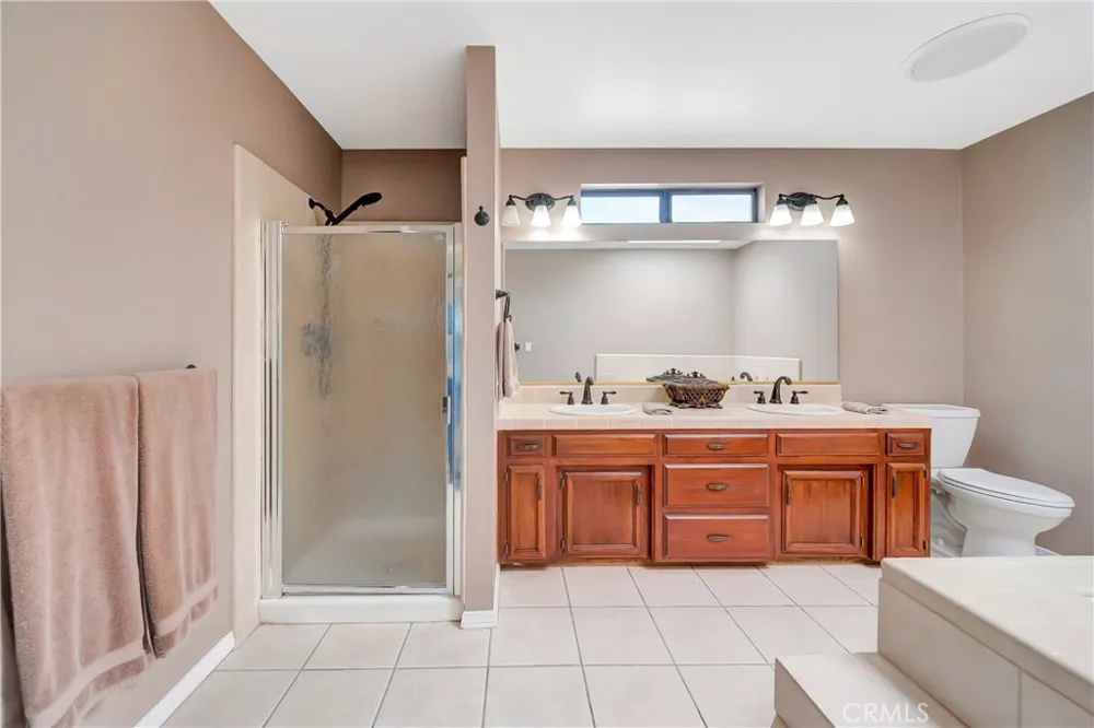7523 W Avenue A Rosamond, CA 93560