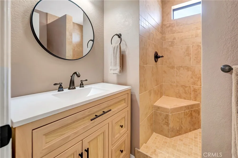7523 W Avenue A Rosamond, CA 93560