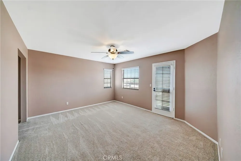 7523 W Avenue A Rosamond, CA 93560