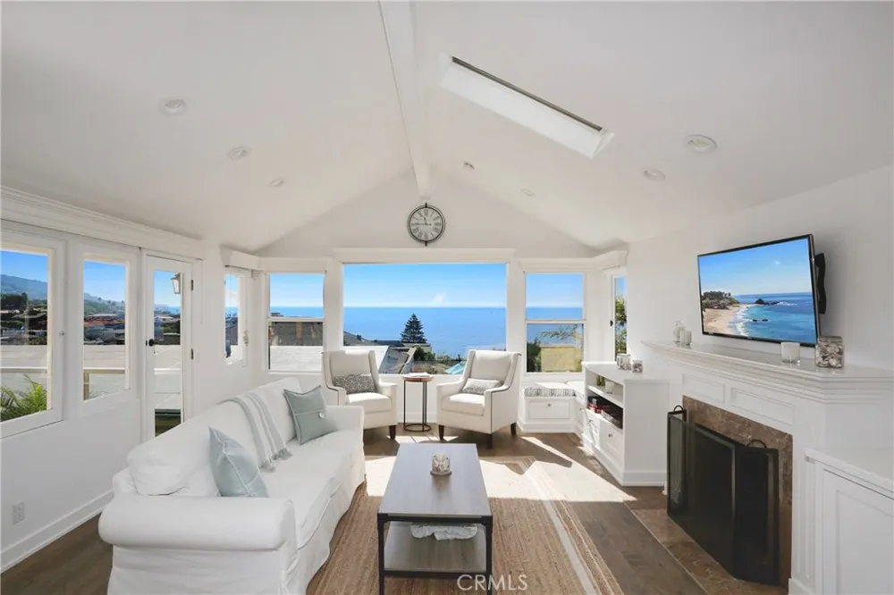 176 Mcaulay Place Laguna Beach, CA 92651