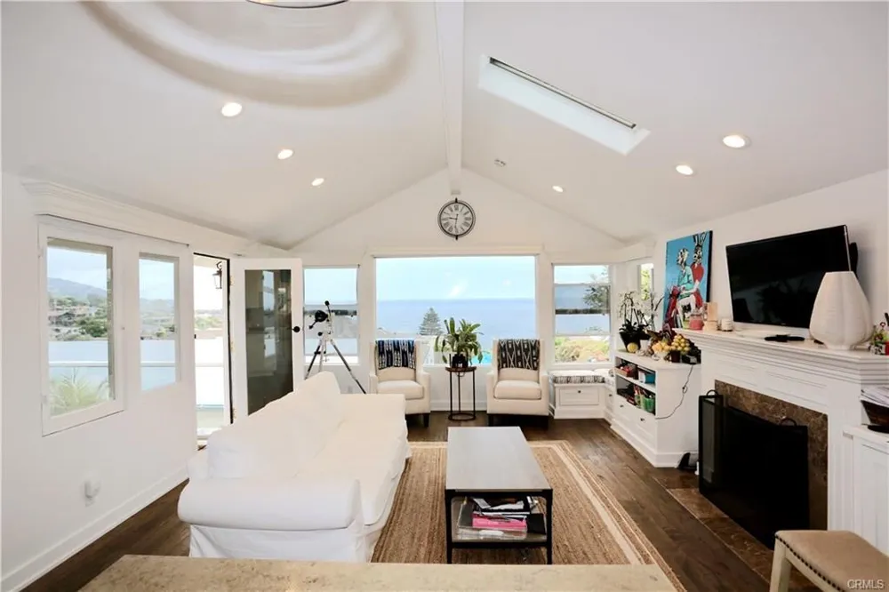 176 Mcaulay Place Laguna Beach, CA 92651