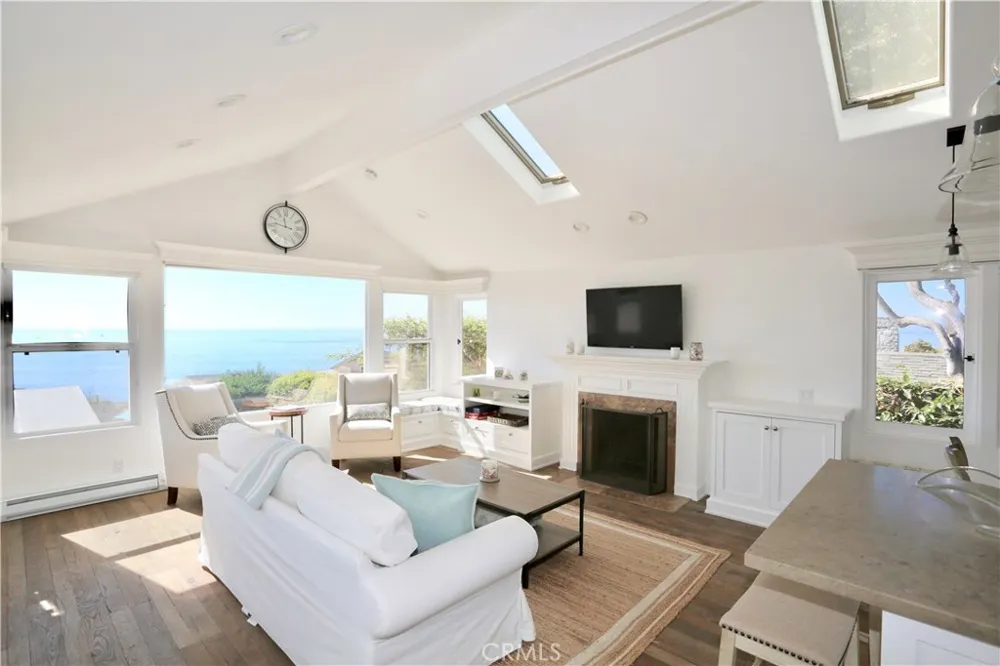 176 Mcaulay Place Laguna Beach, CA 92651