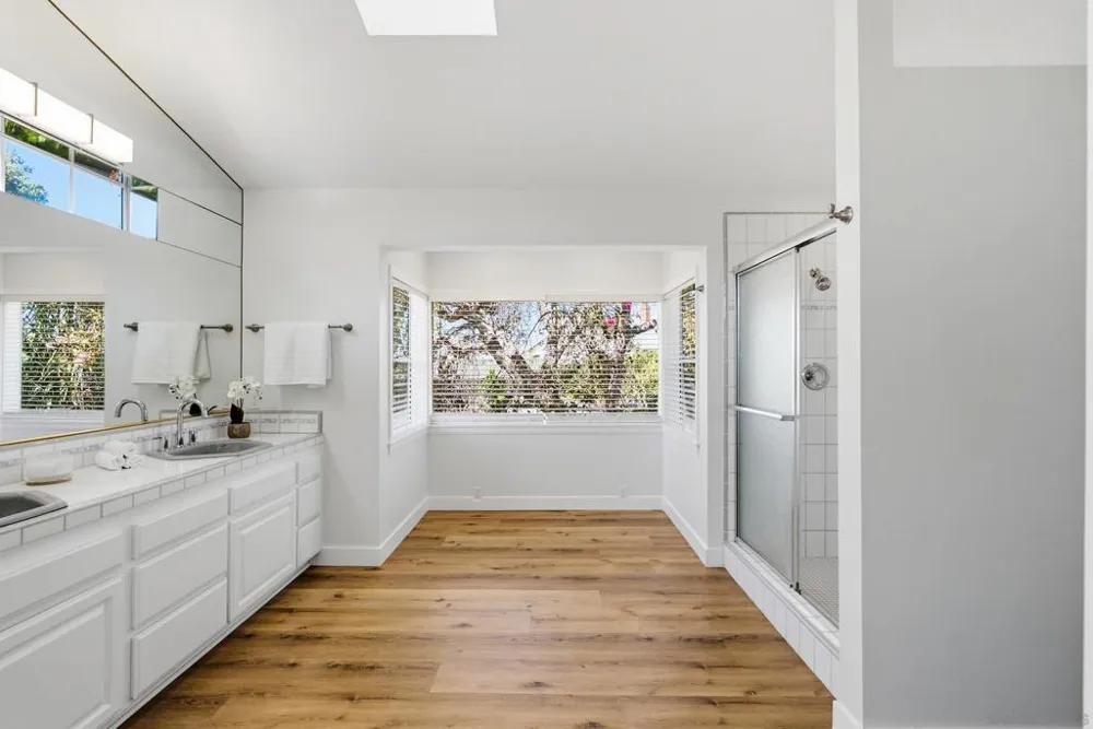 1644 Tamarack Ave Carlsbad, CA 92008