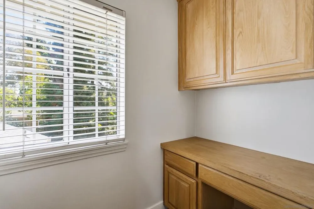 1644 Tamarack Ave Carlsbad, CA 92008