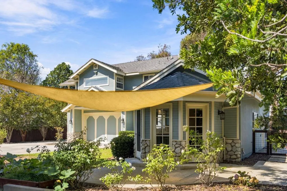 1644 Tamarack Ave Carlsbad, CA 92008