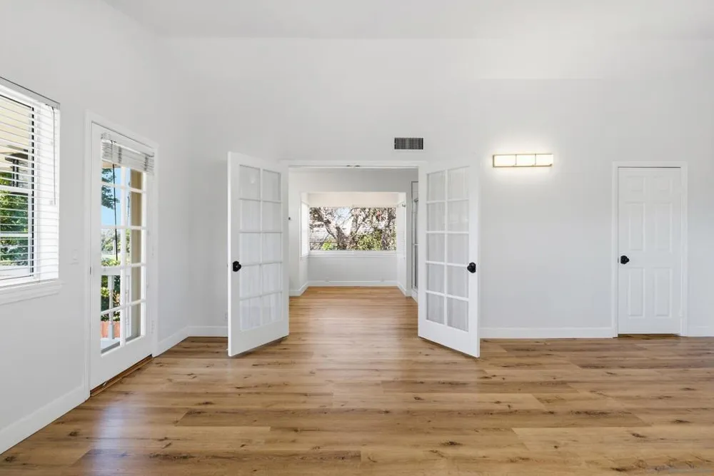 1644 Tamarack Ave Carlsbad, CA 92008