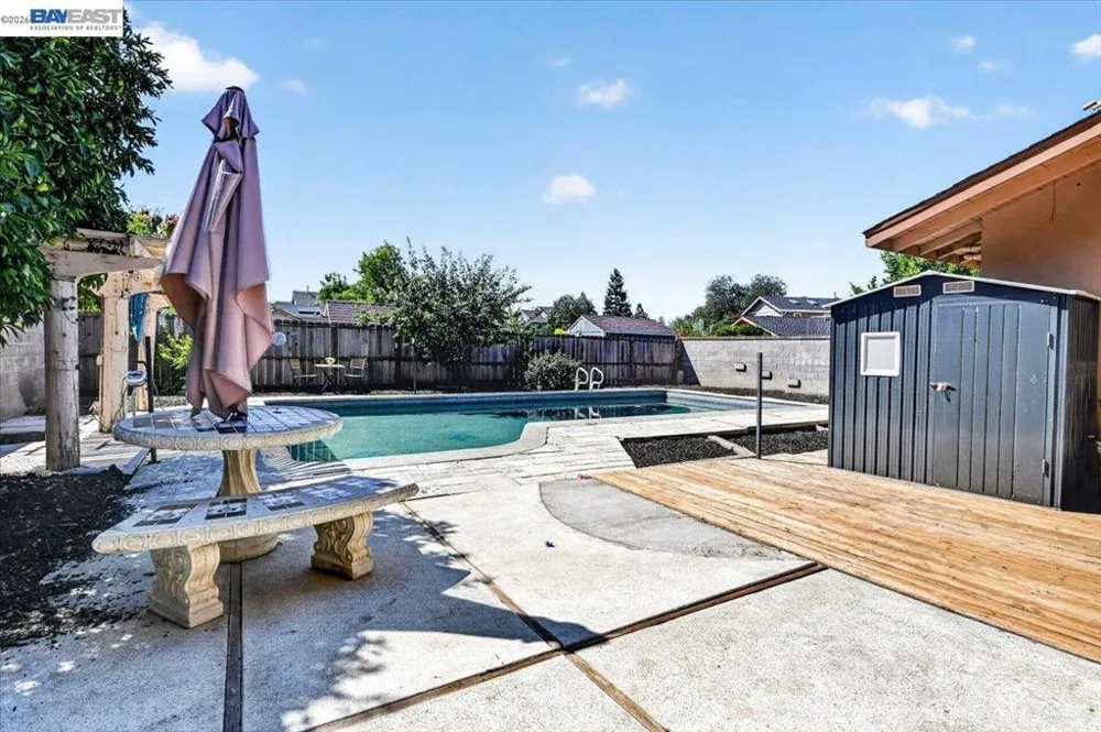 4275 Stanford Way Livermore, CA 94550