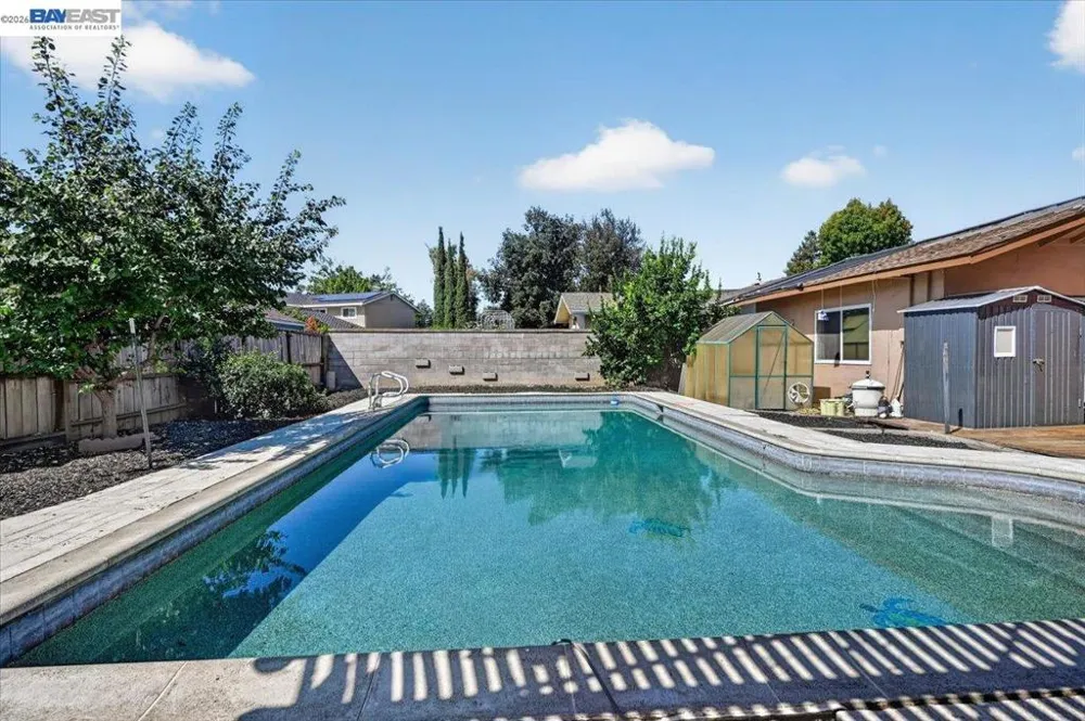 4275 Stanford Way Livermore, CA 94550