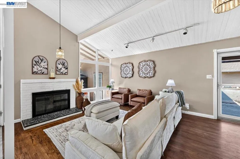 4275 Stanford Way Livermore, CA 94550
