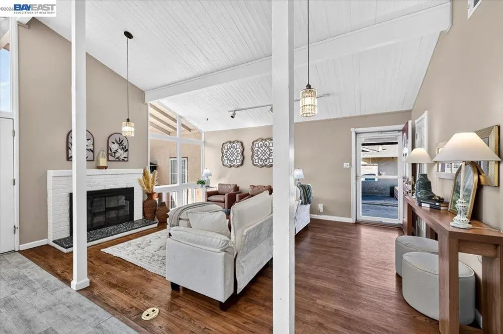 4275 Stanford Way Livermore, CA 94550