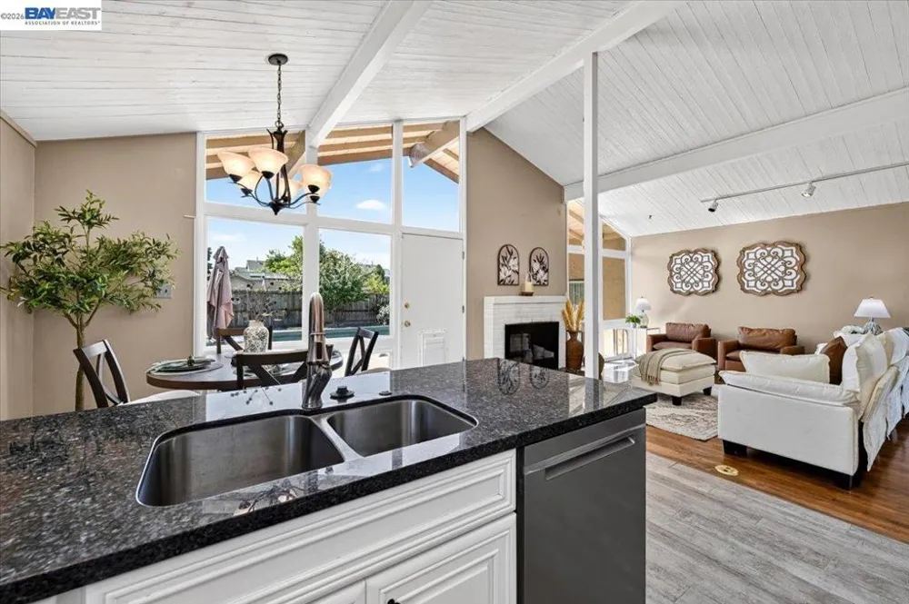 4275 Stanford Way Livermore, CA 94550