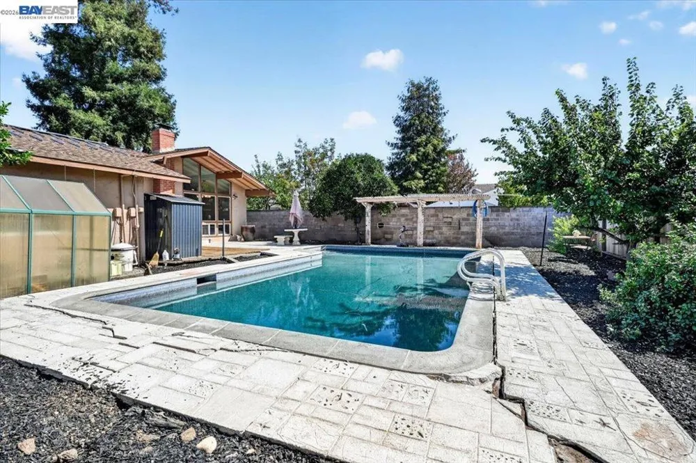 4275 Stanford Way Livermore, CA 94550