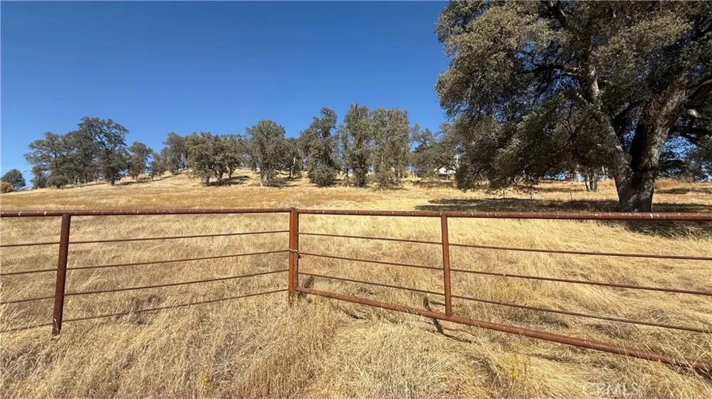4612 Bridgeport Drive Mariposa, CA 95338