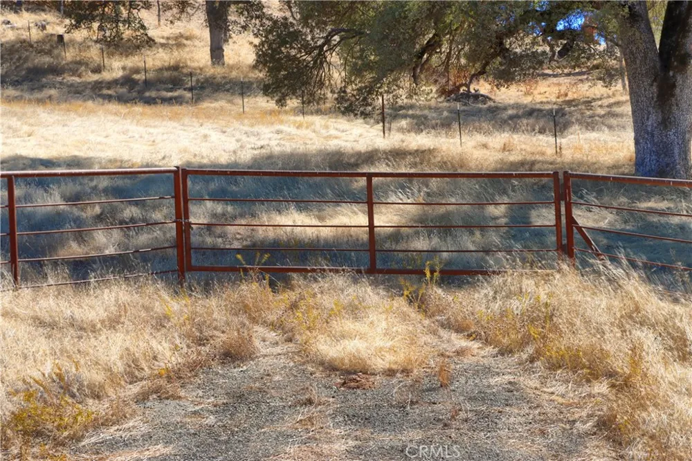 4612 Bridgeport Drive Mariposa, CA 95338