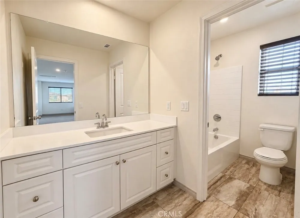 4903 Vanderham Jurupa Valley, CA 91752