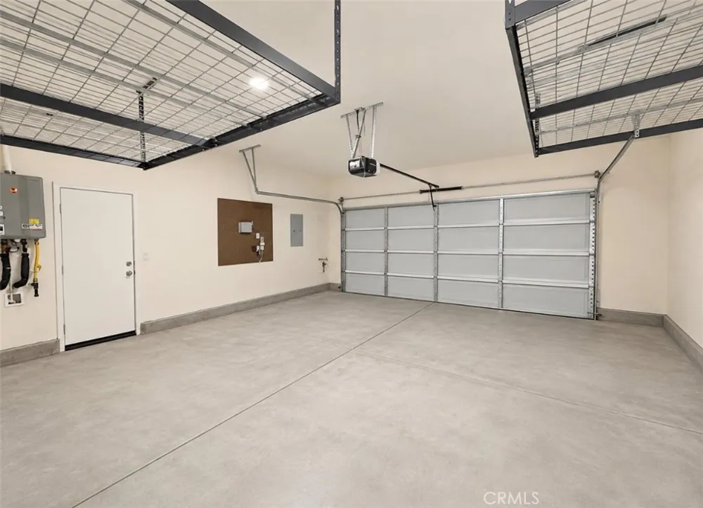 4903 Vanderham Jurupa Valley, CA 91752