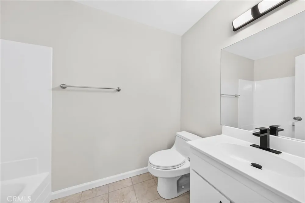 9404 Round Up #A Montclair, CA 91763