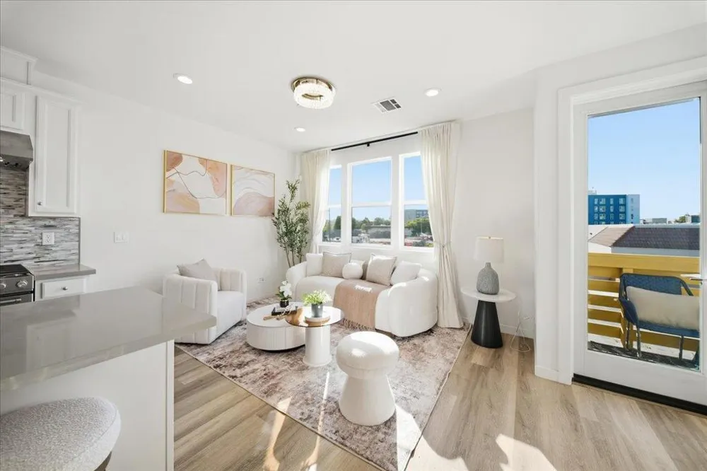 1930 Joshua Tree Circle Milpitas, CA 95035
