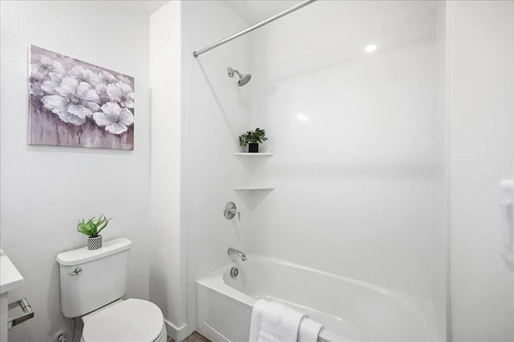 1930 Joshua Tree Circle Milpitas, CA 95035