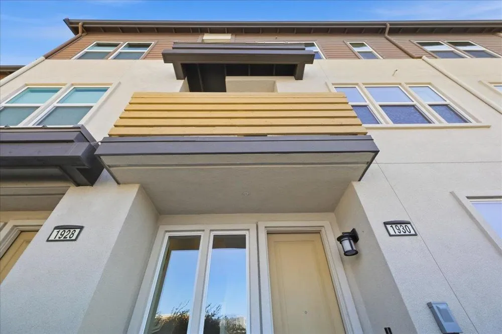 1930 Joshua Tree Circle Milpitas, CA 95035