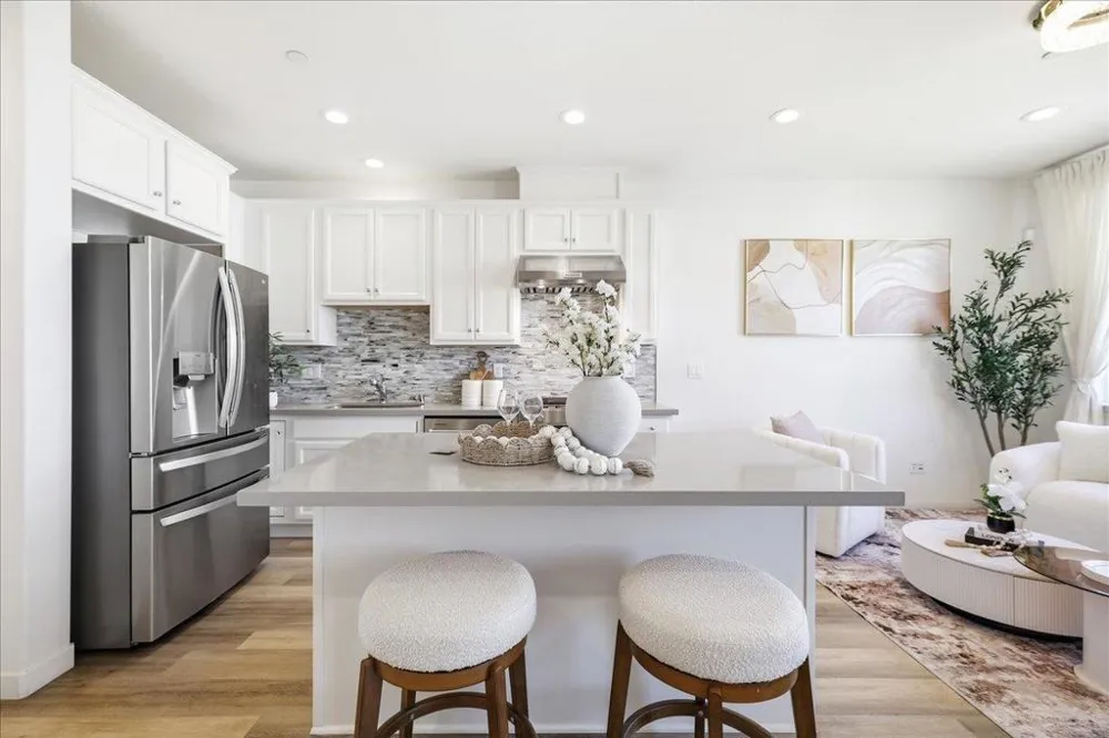 1930 Joshua Tree Circle Milpitas, CA 95035