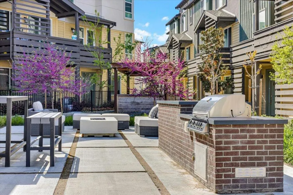 1930 Joshua Tree Circle Milpitas, CA 95035