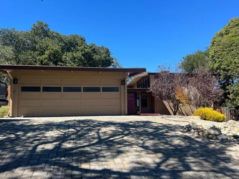 114 Live Oaks Way