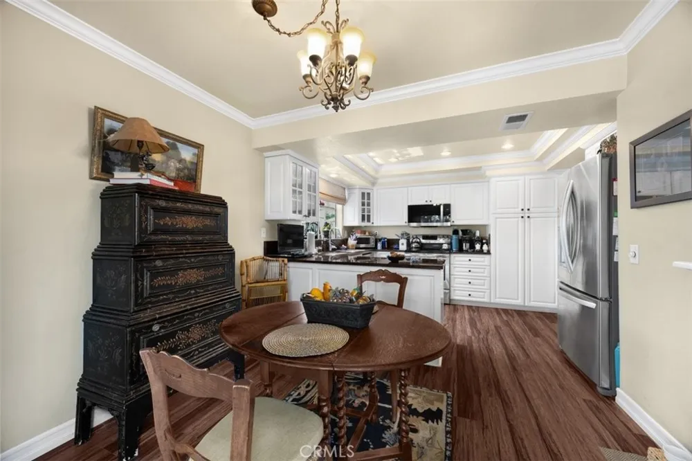 11 New Chardon Laguna Niguel, CA 92677