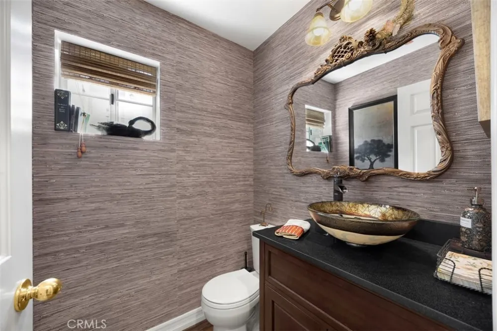 11 New Chardon Laguna Niguel, CA 92677