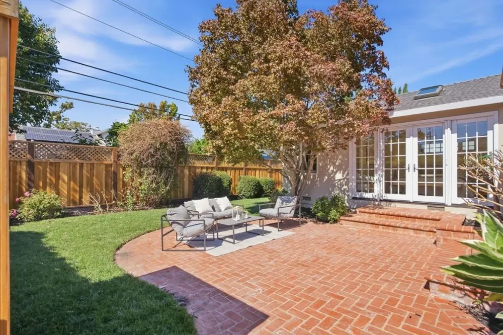 617 Harrow Avenue San Mateo, CA 94402