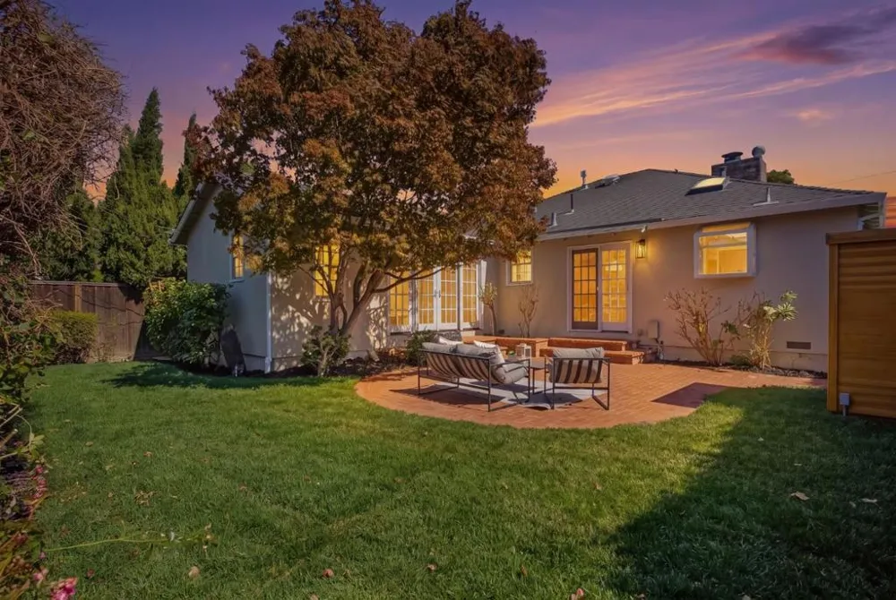 617 Harrow Avenue San Mateo, CA 94402