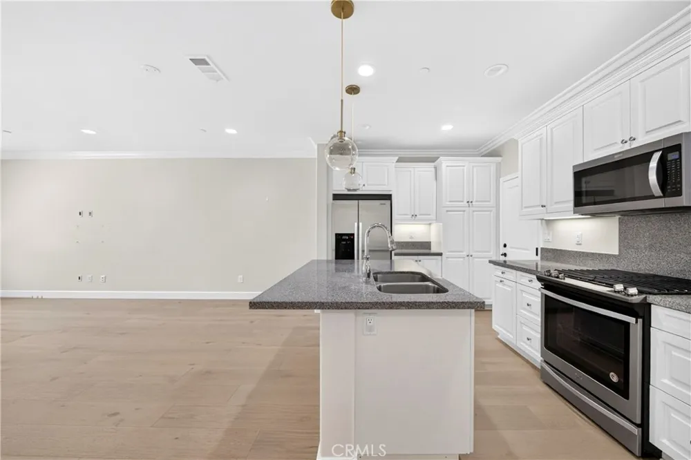 363 Lucia Lane Brea, CA 92821