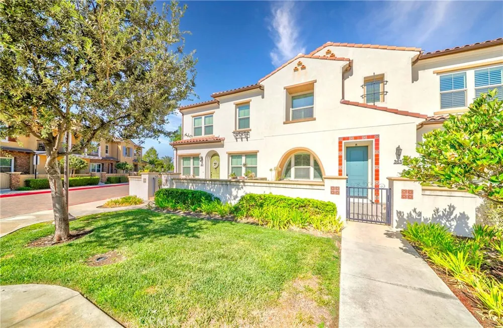 363 Lucia Lane Brea, CA 92821