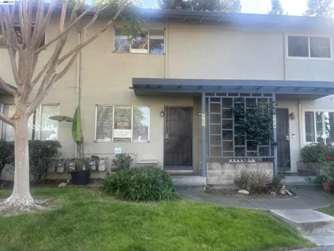462 Craven Court