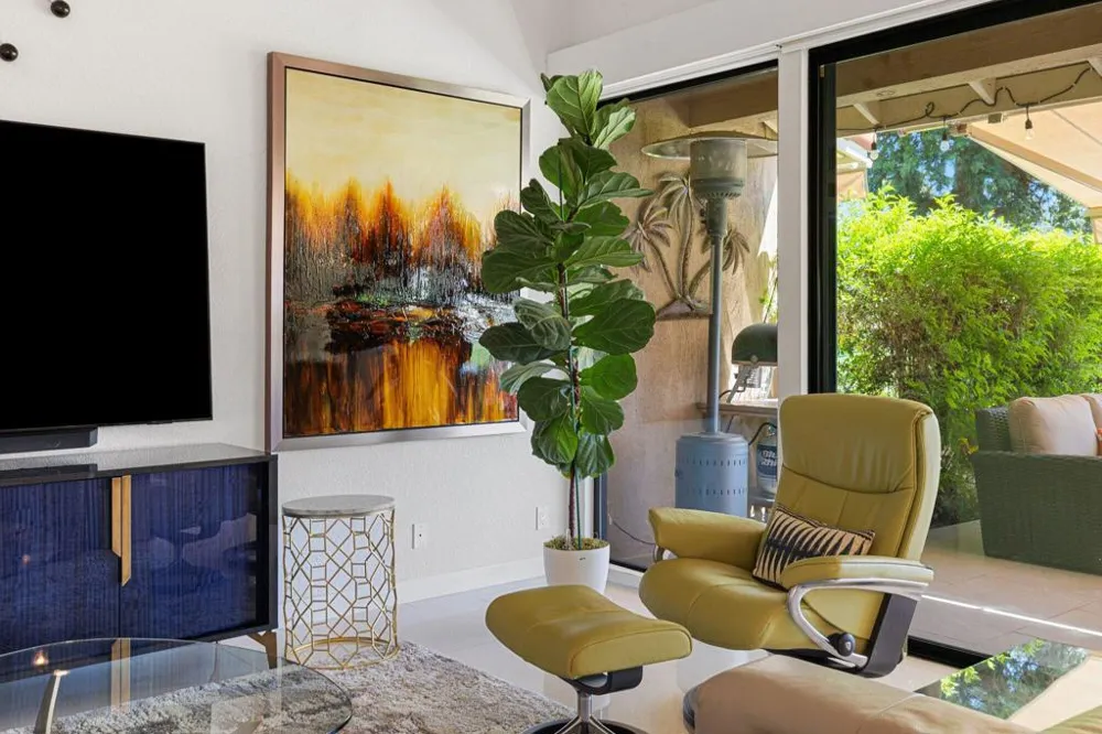 292 Tolosa Circle Palm Desert, CA 92260