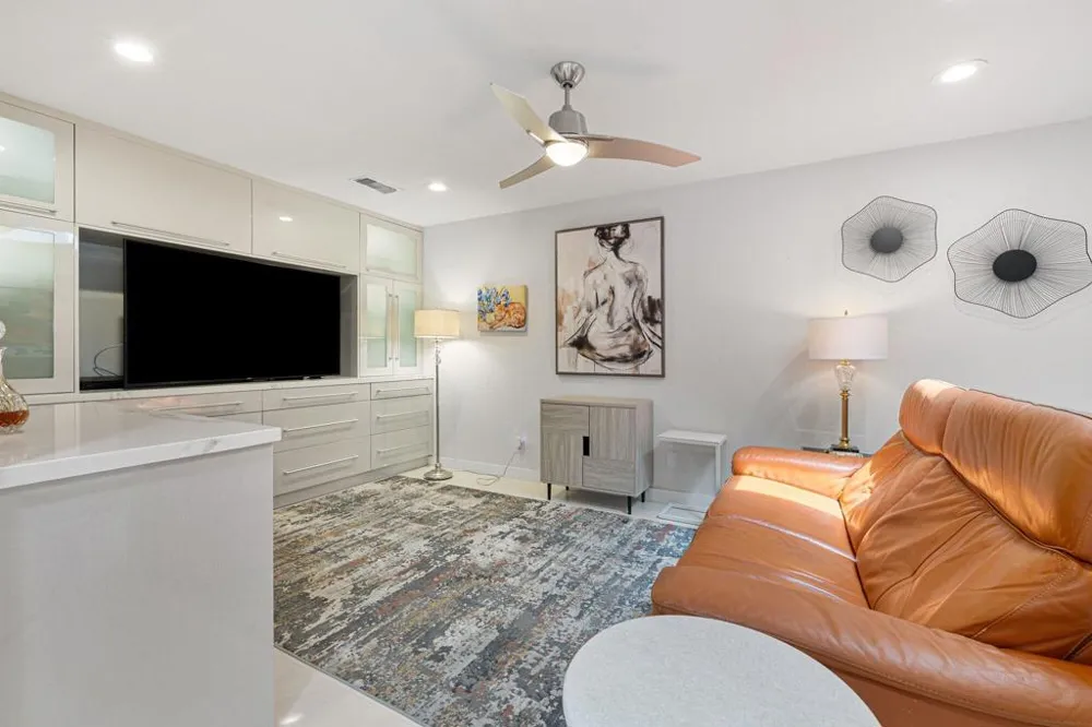 292 Tolosa Circle Palm Desert, CA 92260