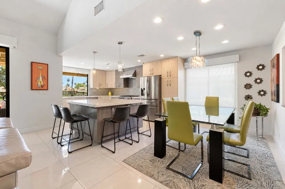 292 Tolosa Circle Palm Desert, CA 92260