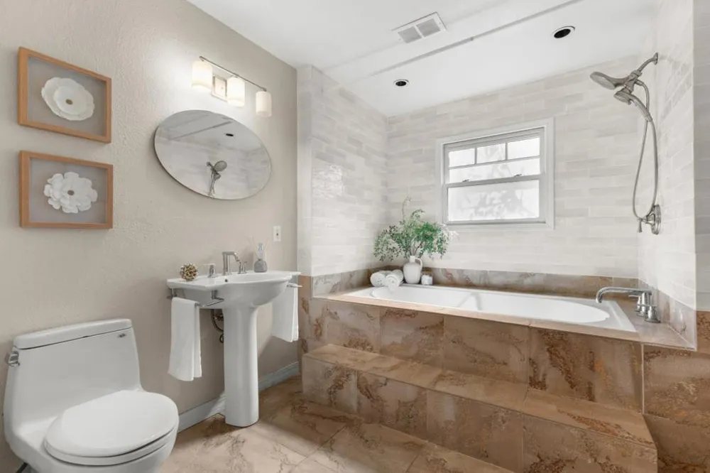 28039 Dobbel Avenue Hayward, CA 94542