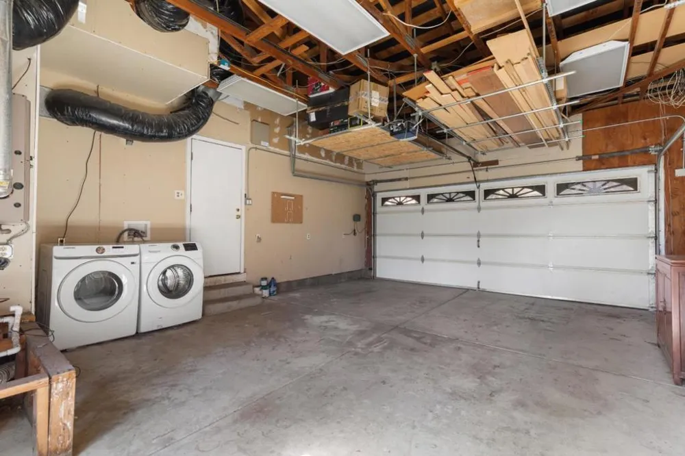 28039 Dobbel Avenue Hayward, CA 94542