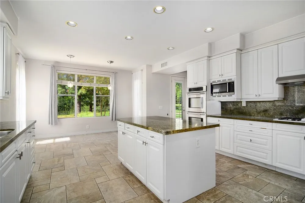 24310 Belford Court West Hills, CA 91307
