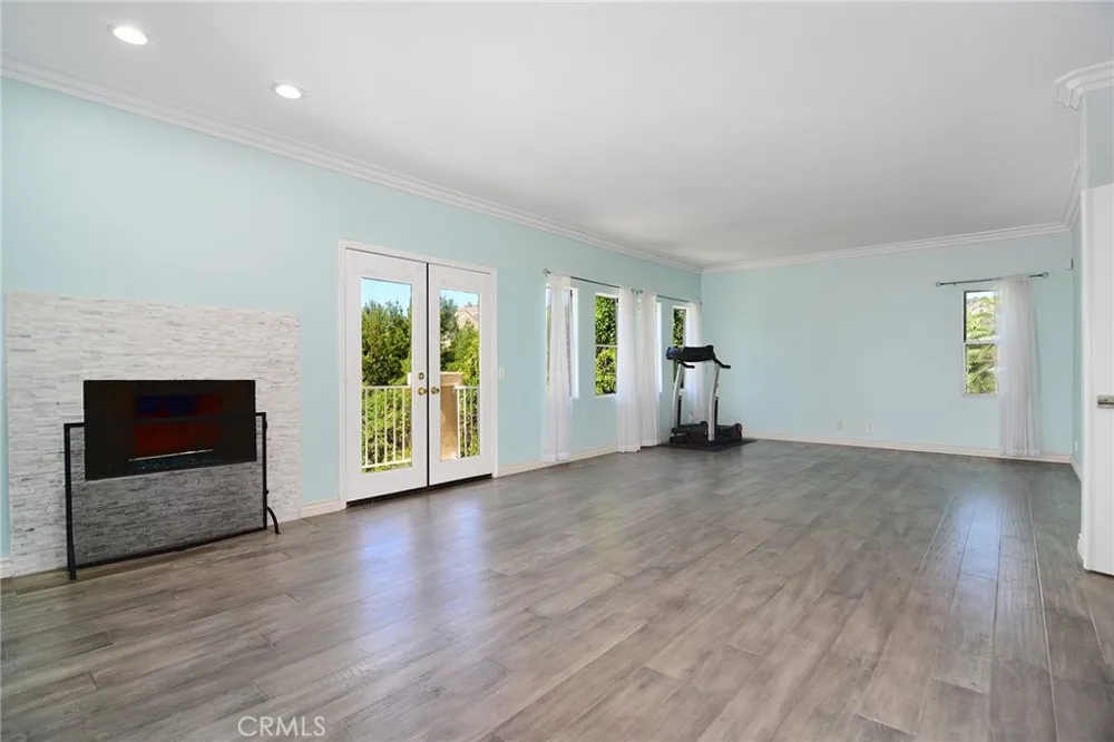 24310 Belford Court West Hills, CA 91307