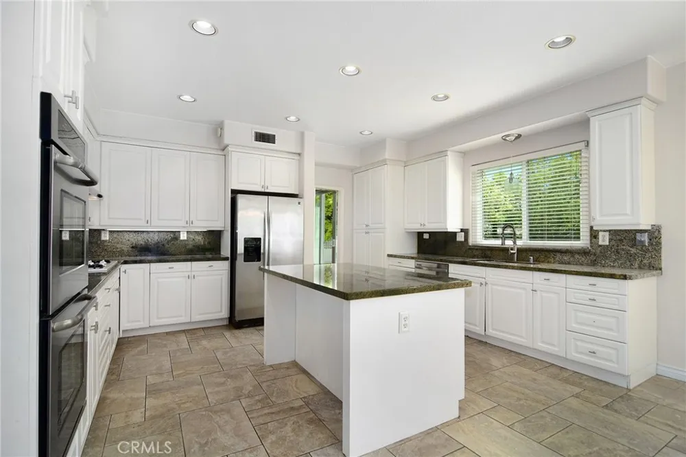 24310 Belford Court West Hills, CA 91307