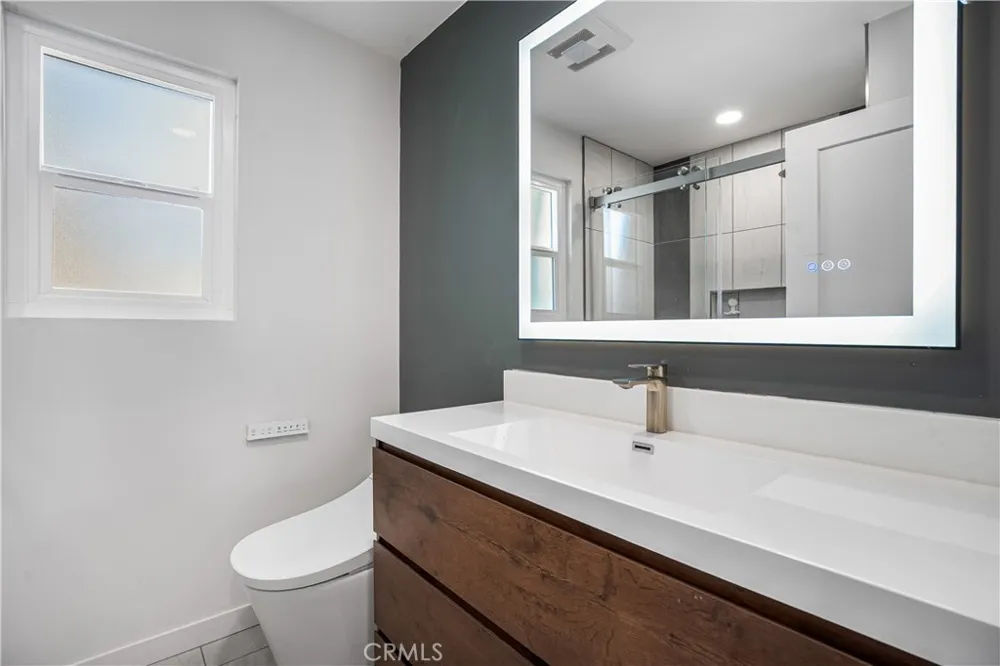 1642 Iowa Street #A Costa Mesa, CA 92626